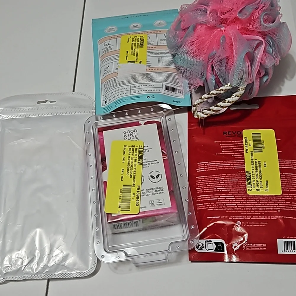 Beauty Bundle Brushes Makeup Removal Pads, Scrubs & Wild Peony